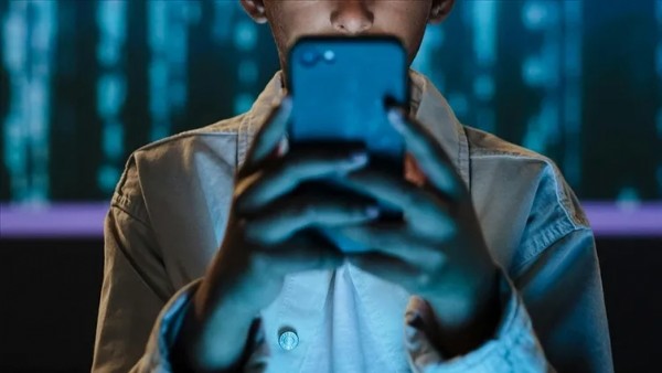 Dijital Medya Düzenlemesi Meclis'e Sunulacak! Taslakta Neler Var?